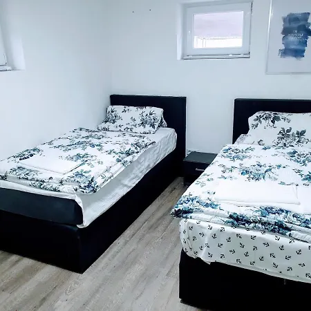 Moblierte Zu Vermieten Apartament *