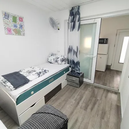 Moblierte Zu Vermieten Apartament *