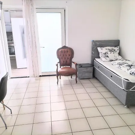 Moblierte Zu Vermieten Apartament *