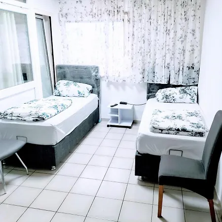 Moblierte Zu Vermieten Apartament *