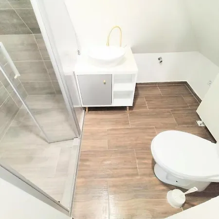 Apartament Moblierte Zu Vermieten *