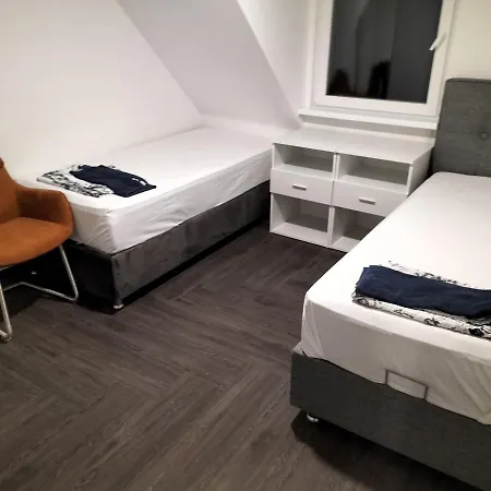 Moblierte Zu Vermieten Apartament *